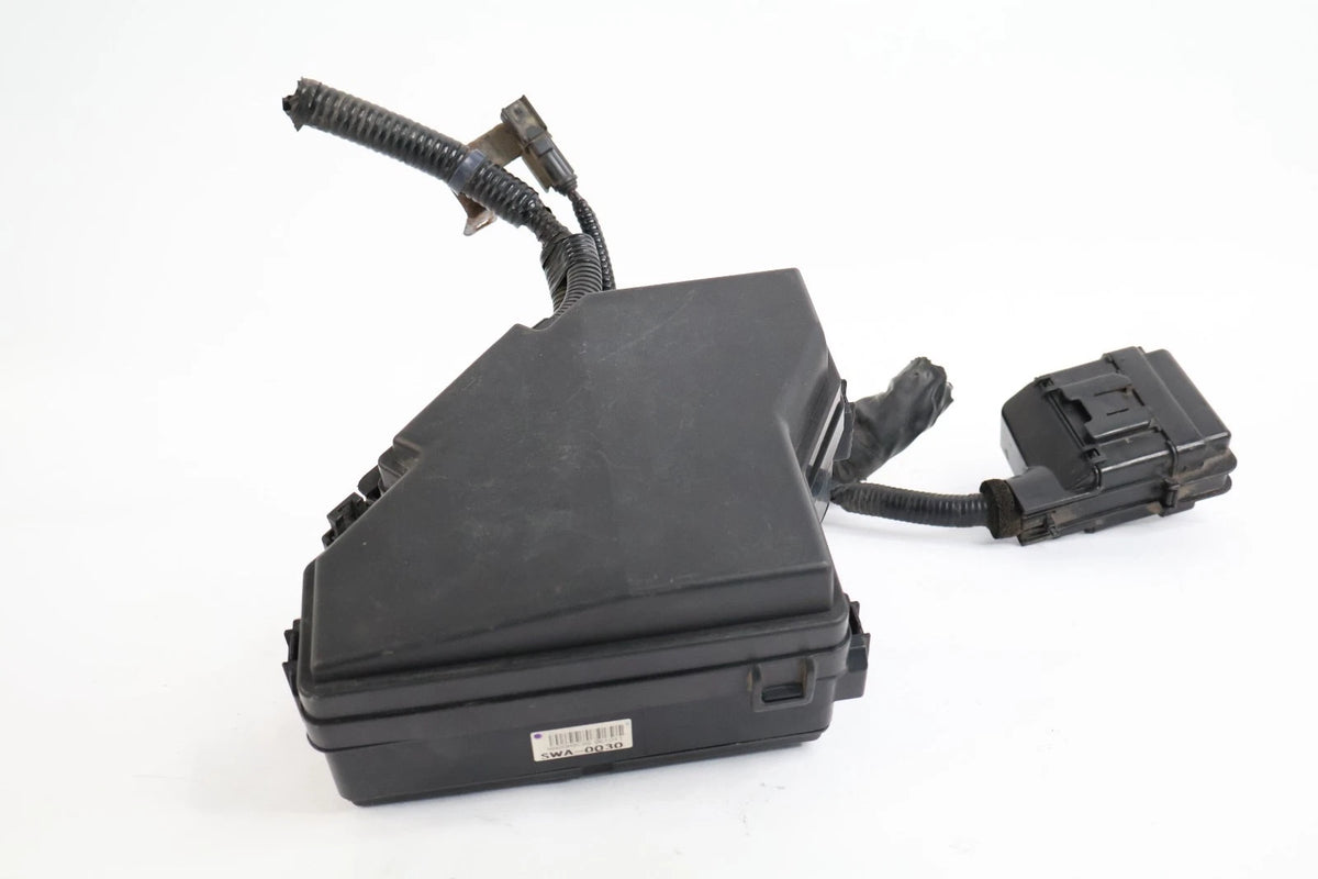 2007-2011 HONDA CR-V 2.4L ENGINE FUSE RELAY BOX COMPARTMENT SWA-0030 OEM FACTORY