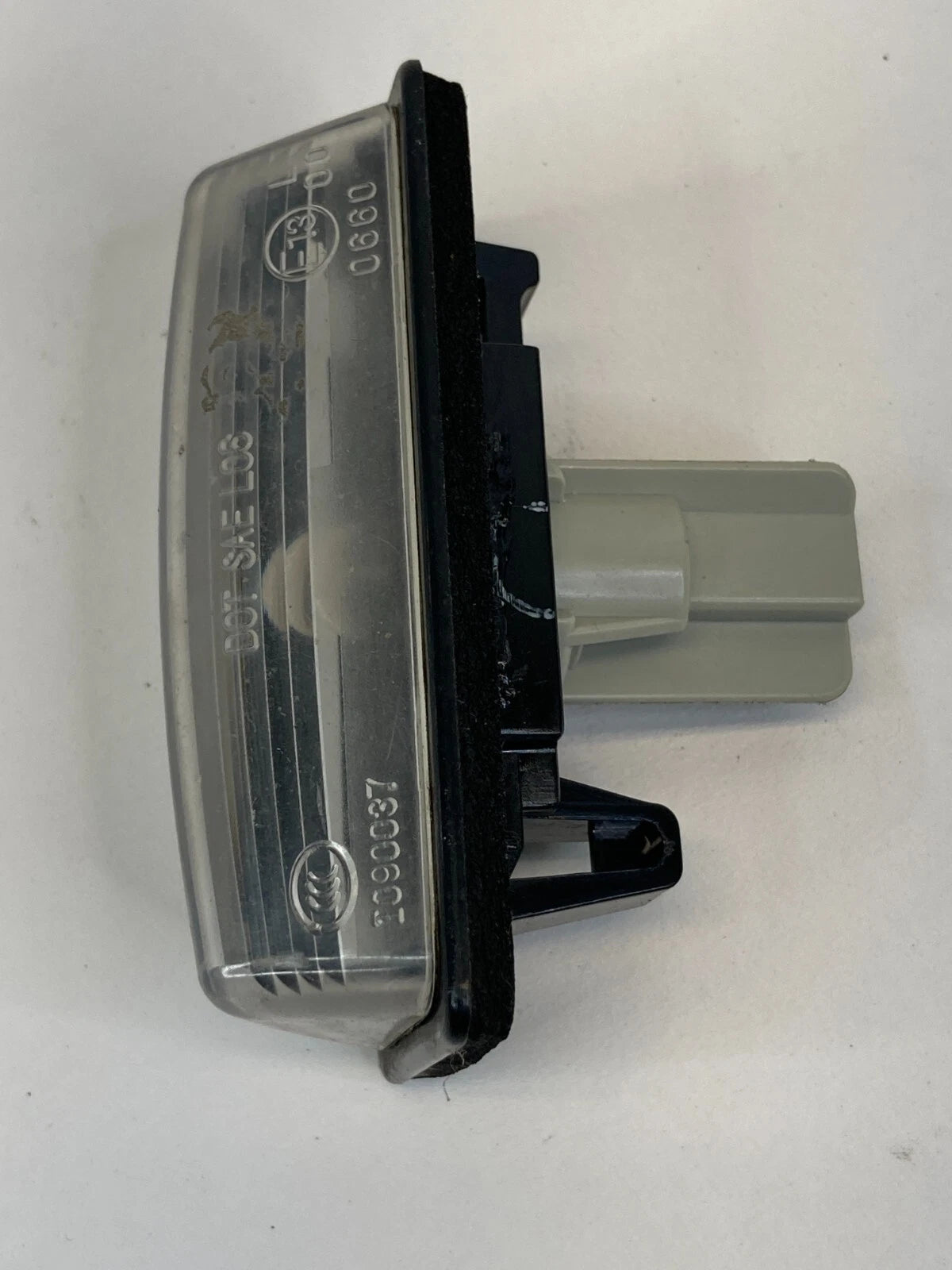 08-13 NISSAN ROGUE 13-19 SENTRA REAR TRUNK LICENSE PLATE LIGHT LAMP OEM