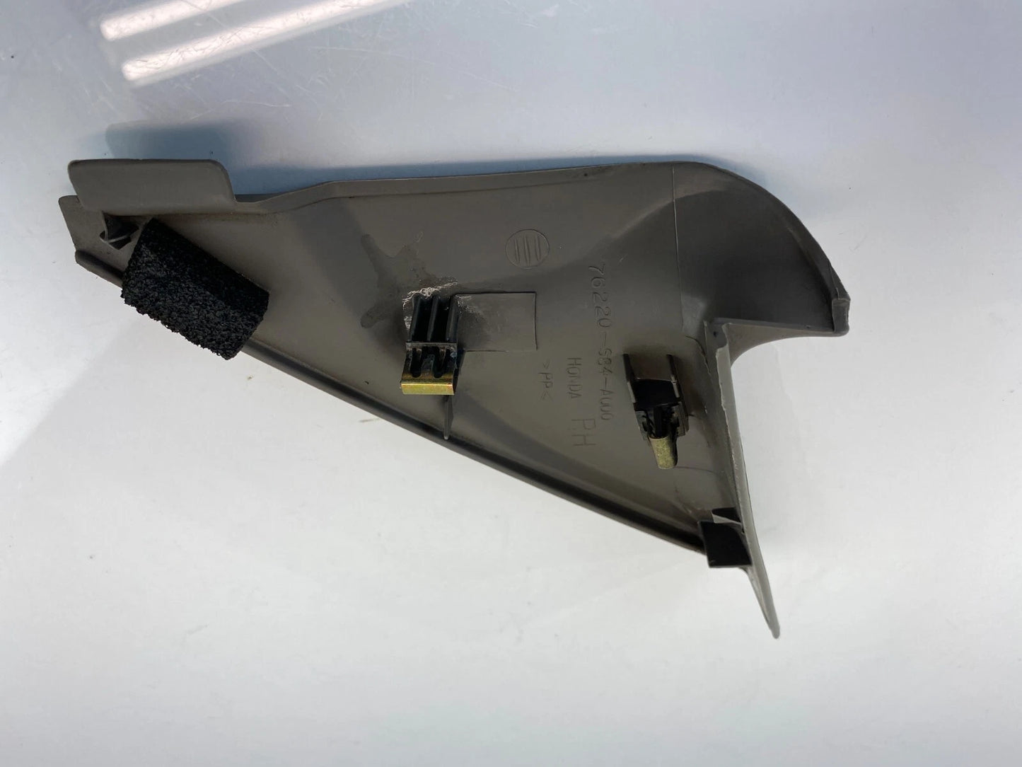 98-02 HONDA ACCORD RIGHT INNER MIRROR CORNER COVER TRIM PANEL 76220S84A000 OEM