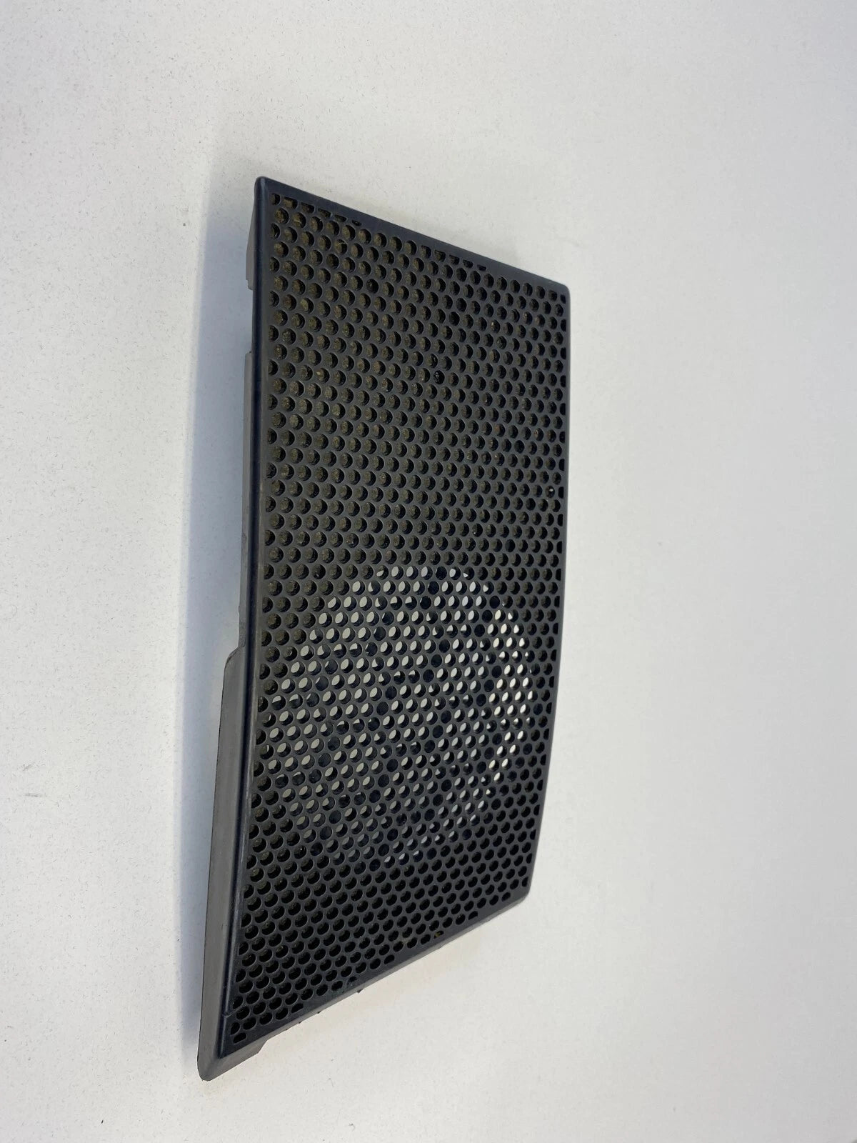 04-12 MITSUBISHI GALANT FRONT LEFT DRIVER SIDE DASH SPEAKER GRILLE MR590279 OEM