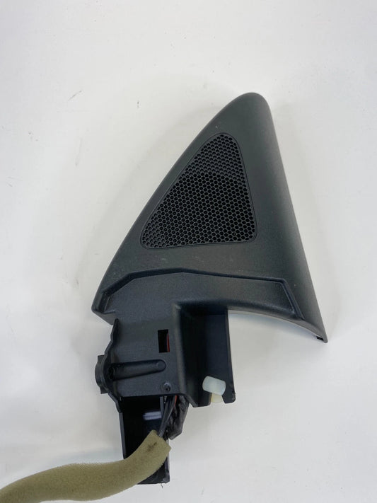 2009-2012 VW VOLKSWAGEN CC FRONT RIGHT PASSENGER SPEAKER TWEETER COVER TRIM OEM