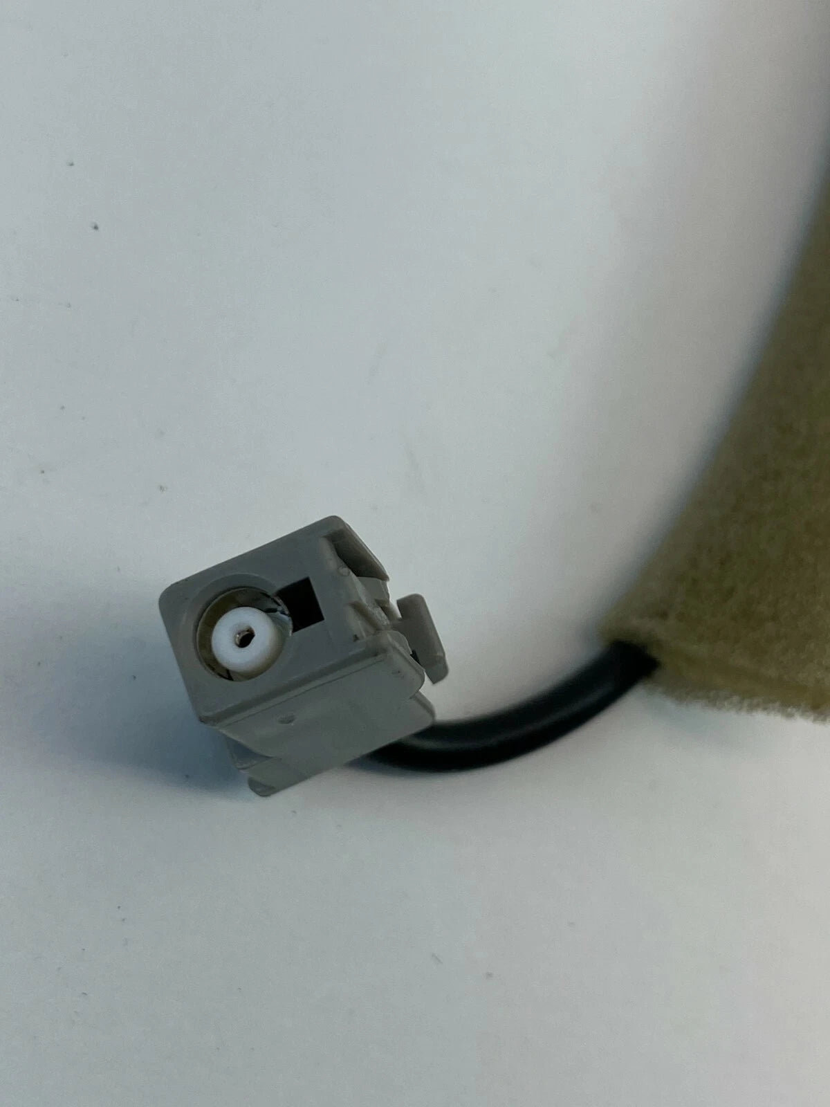 2008-2013 NISSAN ROGUE TELEPHONE PHONE ANTENNA CONTROL MODULE 28212-JM00A OEM