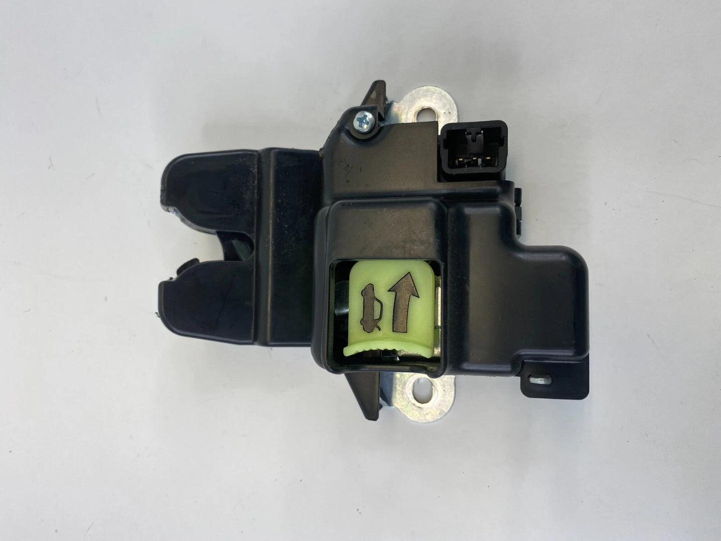 2010 11 12 2013 KIA FORTE REAR TRUNK LOCK LATCH RELEASE ASSY OEM