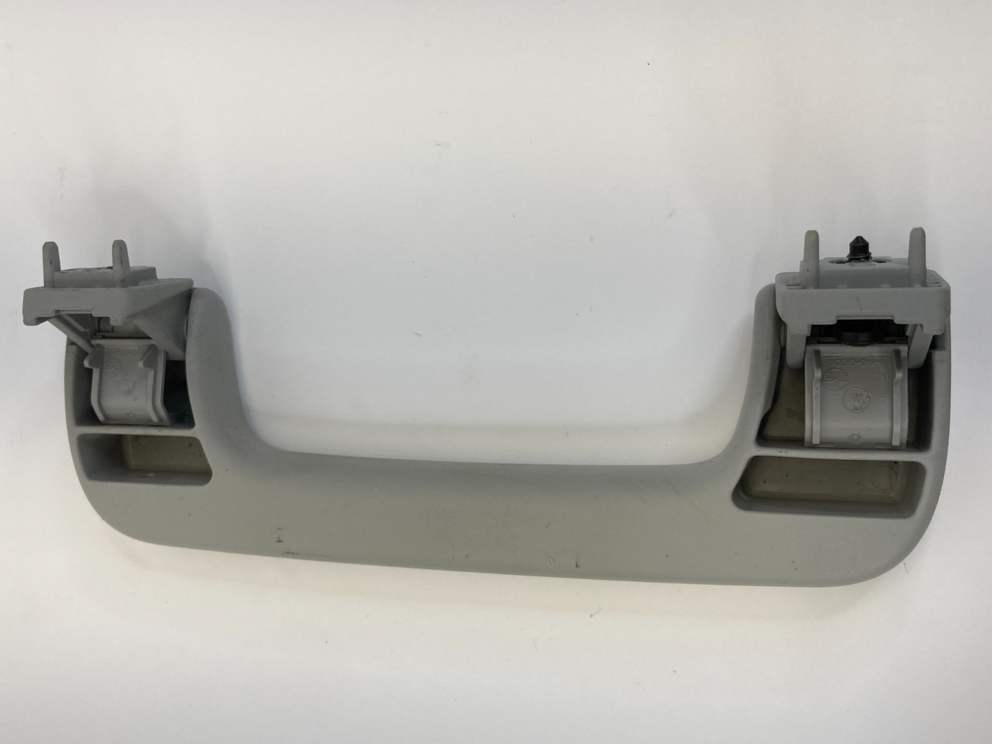 05-08 Audi A6 Quattro Front Right Side Grab Grip Assist Handle 8P0857607C OEM