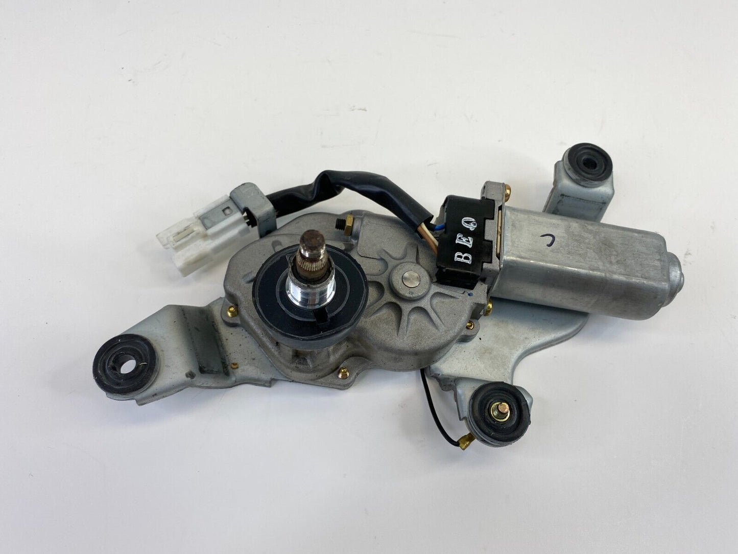 2000-2006 Hyundai Elantra HATCHBACK Rear Windshield Wiper Motor 98700-2D001
