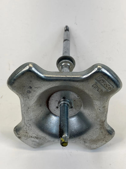 11-15 FORD EXPLORER 13-15 INTERCEPTOR SPARE TIRE HOLDER RETAINER HOLD DOWN BOLT