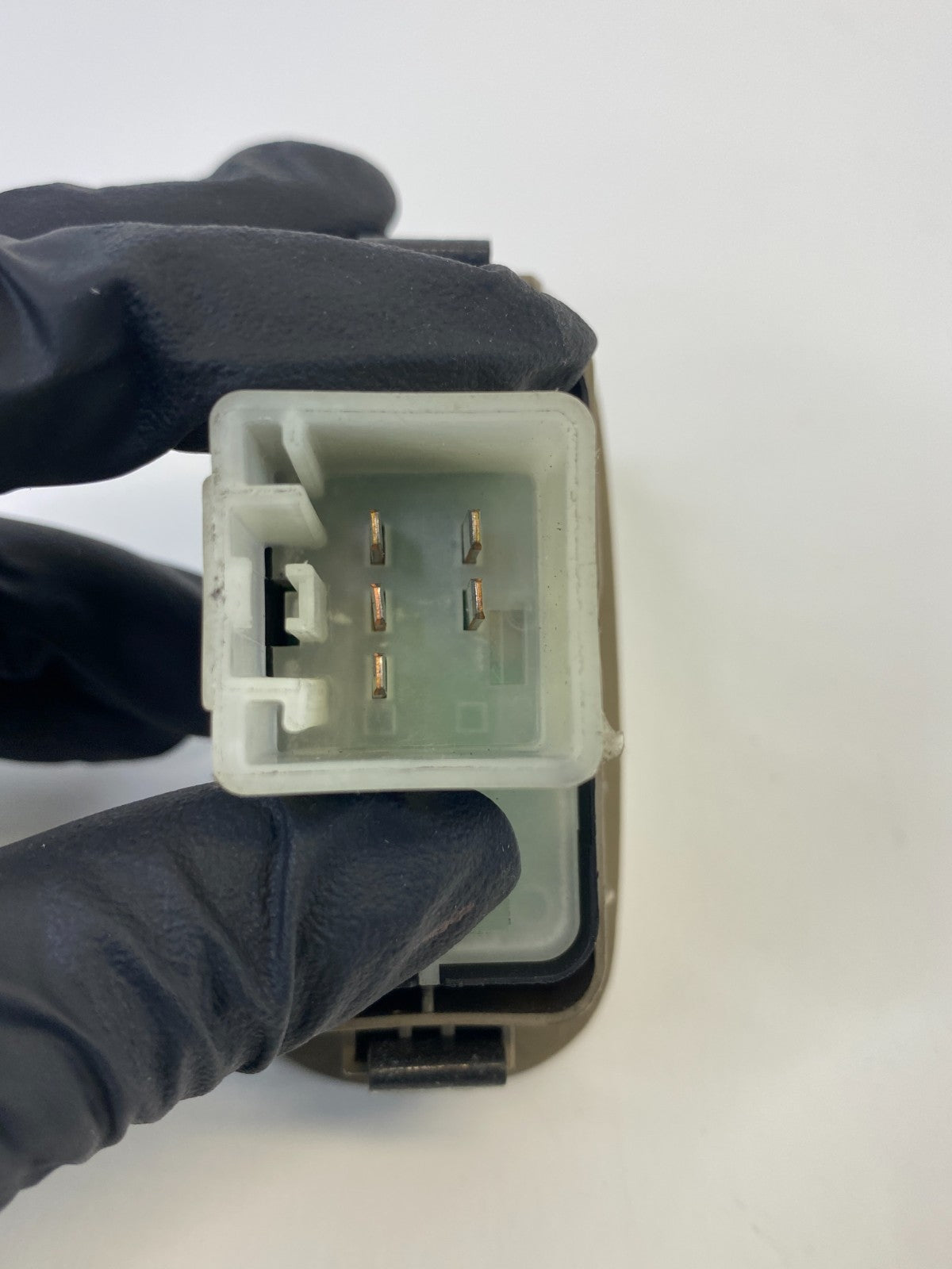 2001-2007 Ford Escape Rear Right Passenger Side Door Window Control Switch