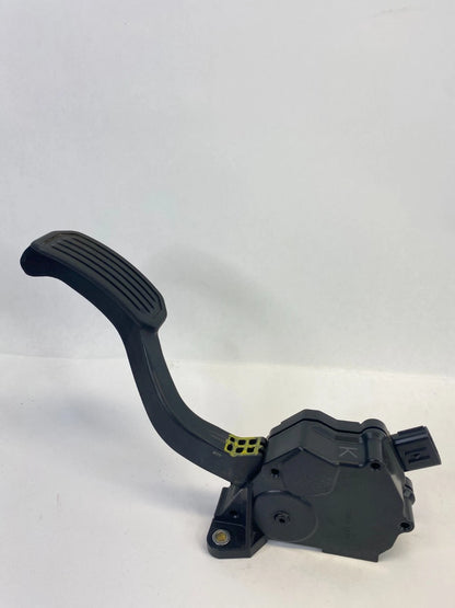 2010-2015 TOYOTA VENZA GAS PEDAL ACCELERATOR ASSEMBLY 78110-33110 OEM
