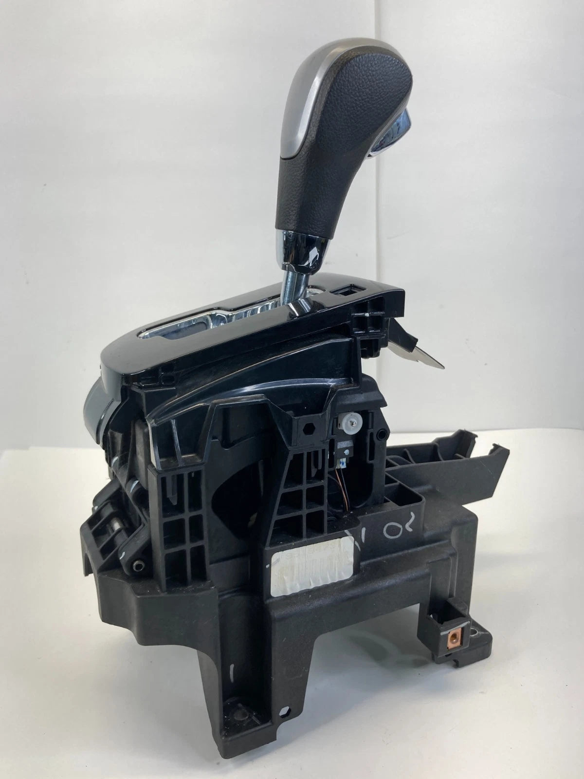 2011-2016 Chevrolet Cruze Automatic Floor Gear Shifter Lever Assembly 13576873