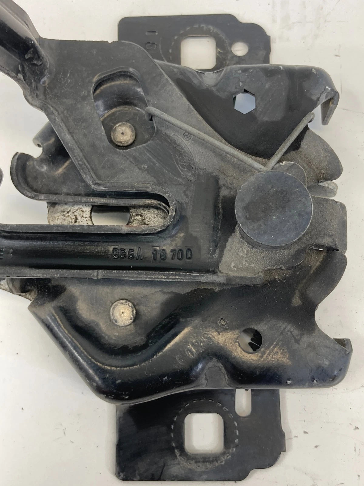 2013-2019 FORD POLICE INTERCEPTOR UTILITY HOOD LOCK LATCH RELEASE ACTUATOR OEM