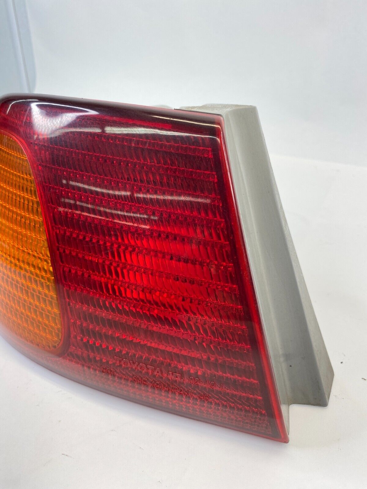 1998-2002 Toyota Corolla Sedan Left Driver Side Outer Tail Light Taillight Lamp