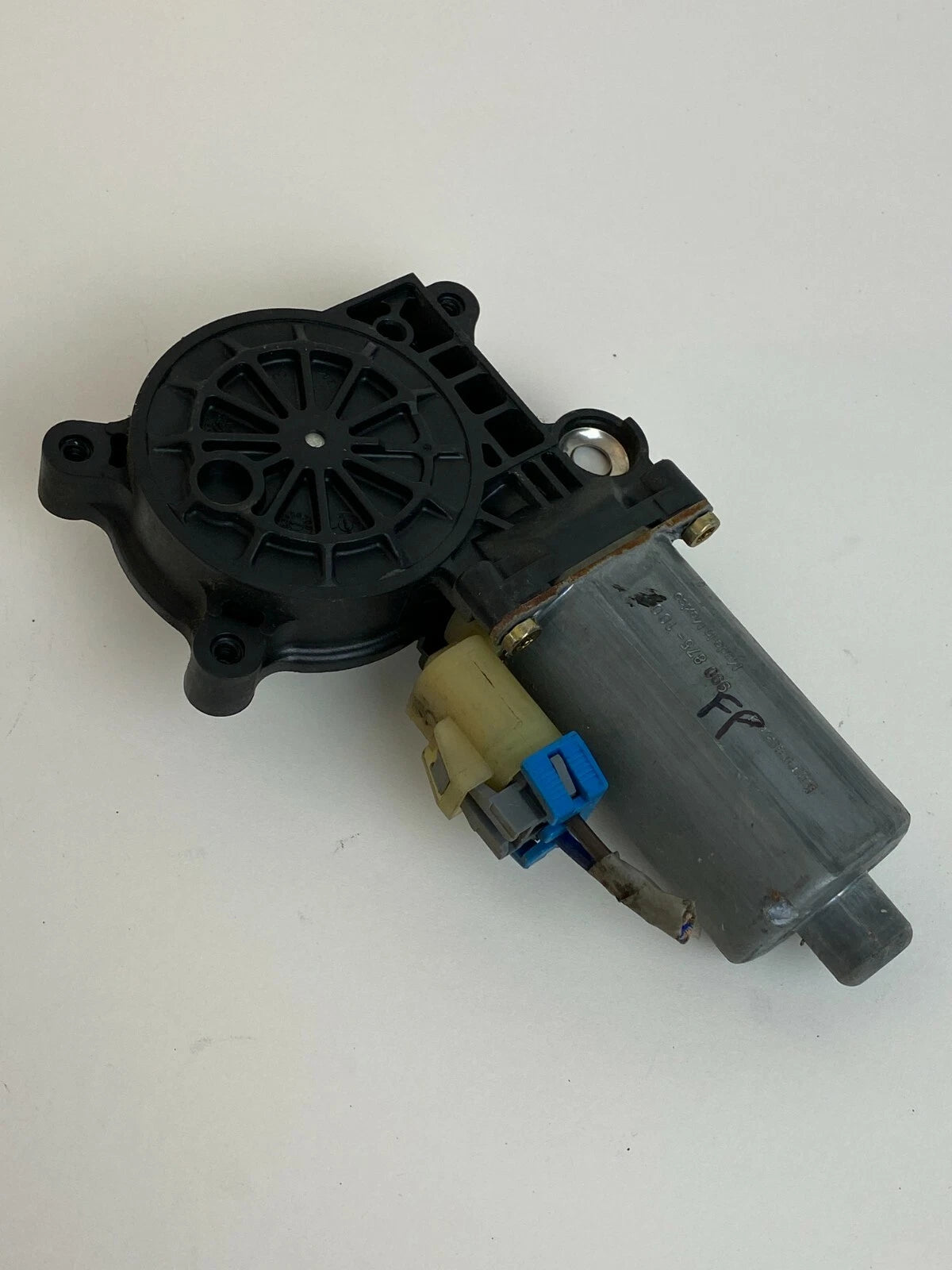 2001-2005 PONTIAC AZTEK FRONT RIGHT PASSENGER SIDE DOOR WINDOW MOTOR 990875100