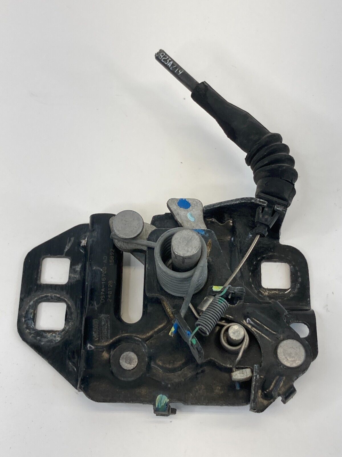 2013-2020 Ford Fusion Front Right Hood Lock Latch Release Actuator DS7A-16700-AD