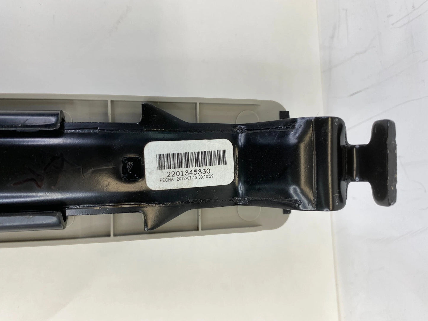 2006-2012 FORD FUSION FRONT RIGHT PASSENGER SIDE SEAT BELT HEIGHT ADJUSTER TRIM