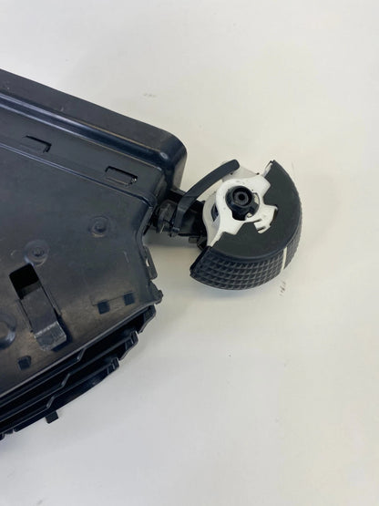2013-2019 Ford Escape Center Dash Left Side A/C Air Vent Grille Duct Assy OEM