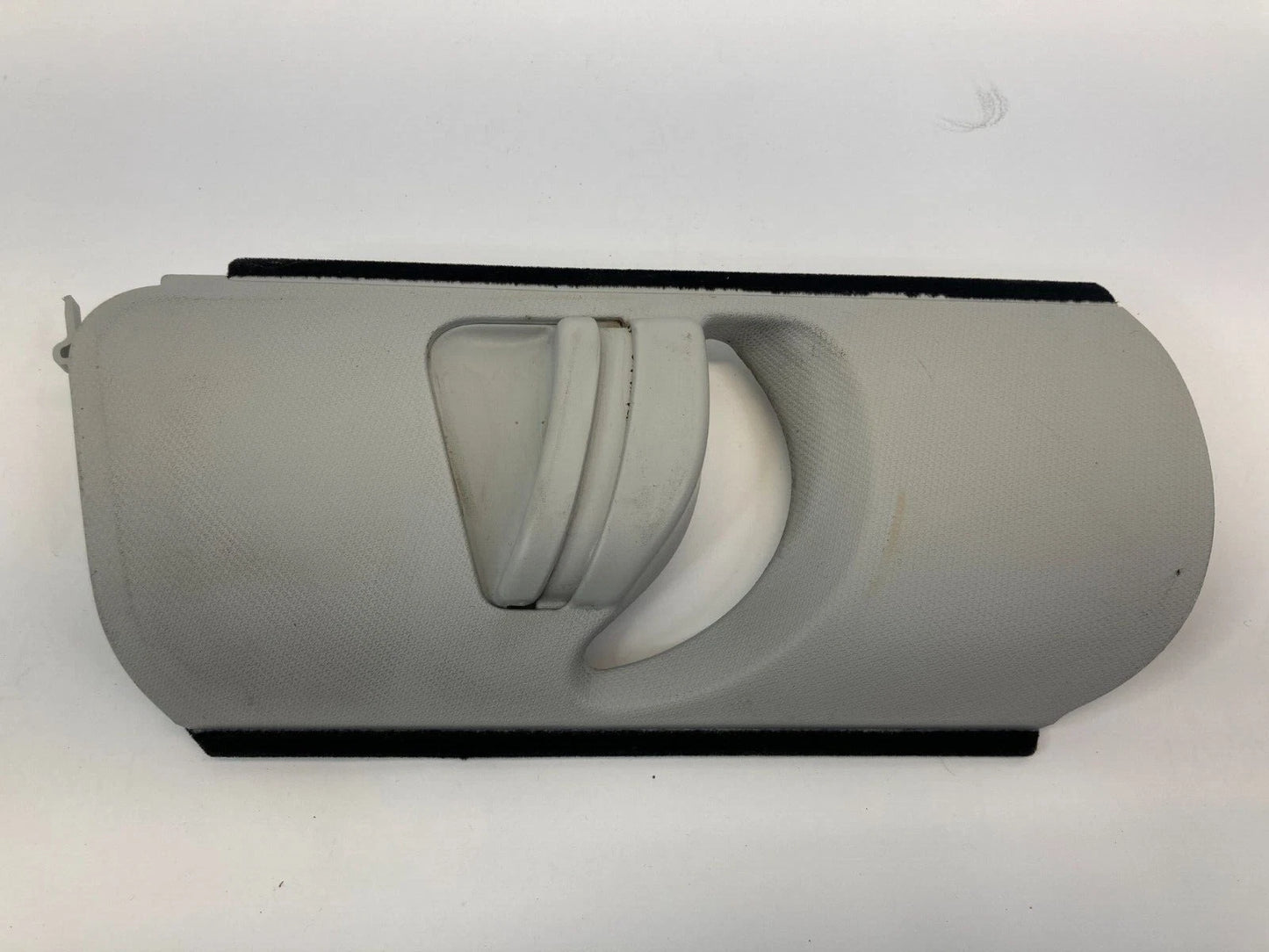 2011-2018 VOLKSWAGEN JETTA SEDAN RIGHT UPPER CENTER B-PILLAR TRIM 5C6-867-257