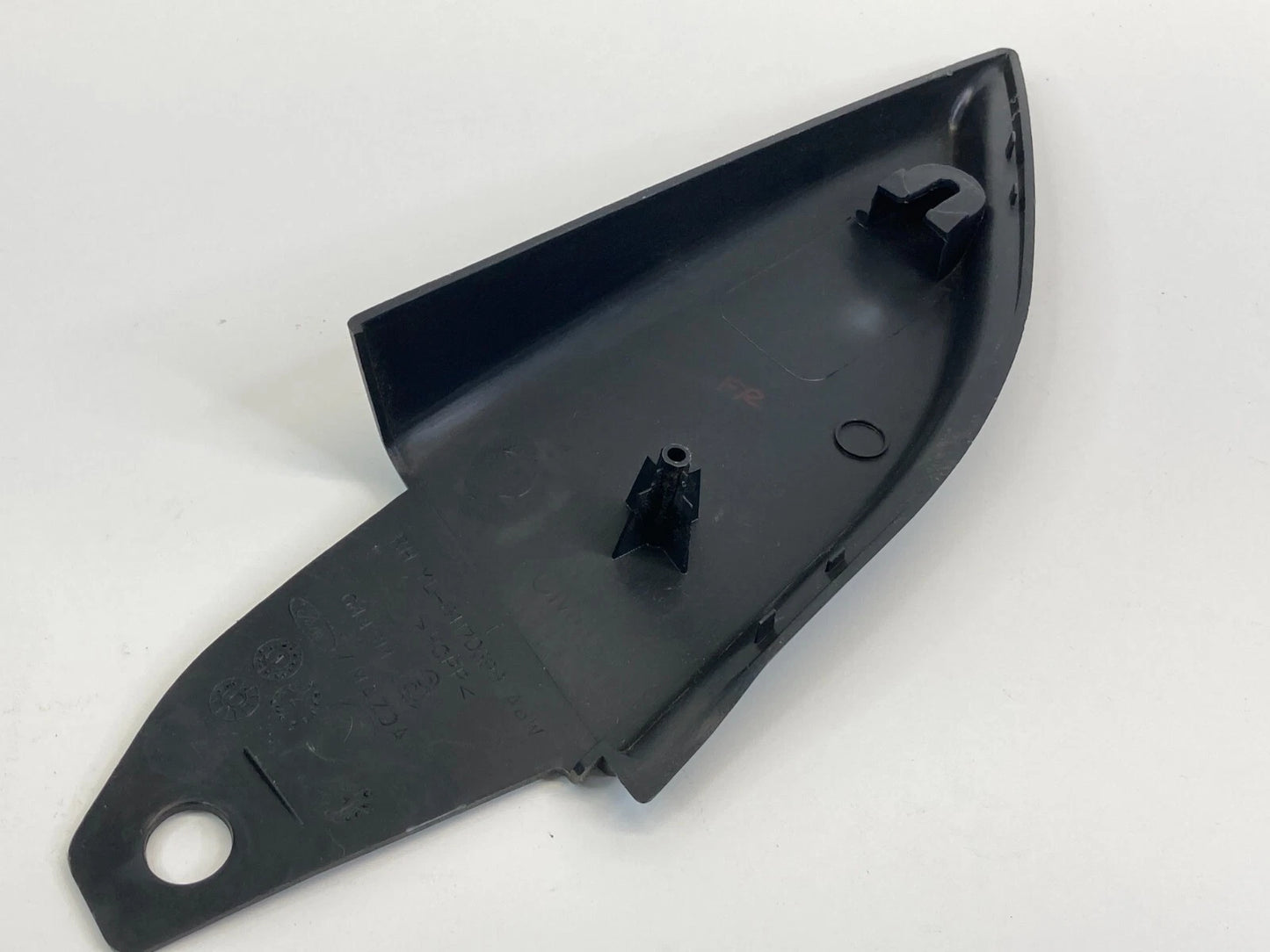 01-07 FORD ESCAPE FRONT RIGHT SIDE INNER MIRROR COVER TRIM PANEL YL84-17D698ABW