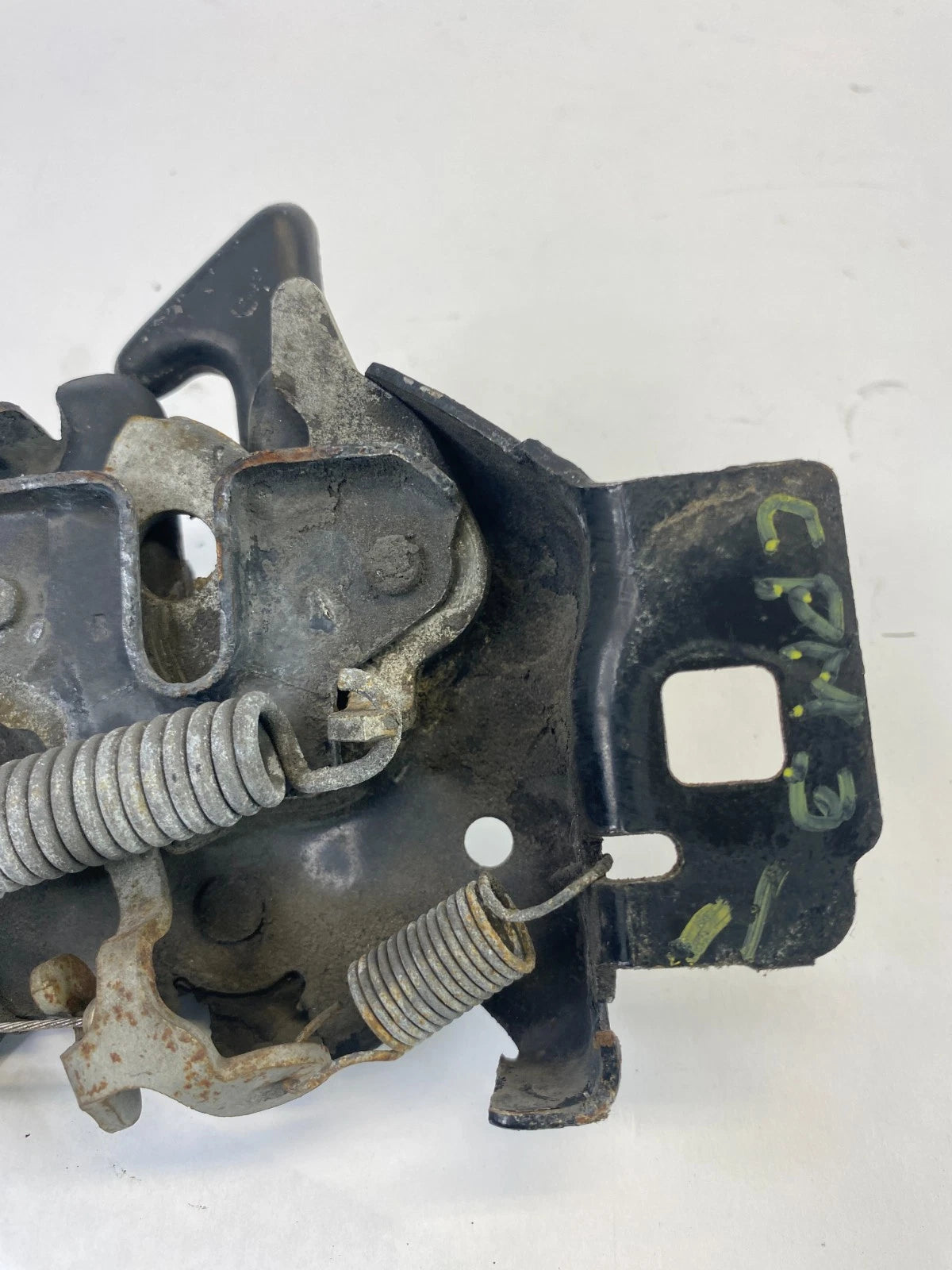 2010-2012 CHEVY EQUINOX GMC TERRAIN FRONT HOOD LOCK LATCH RELEASE ACTUATOR OEM