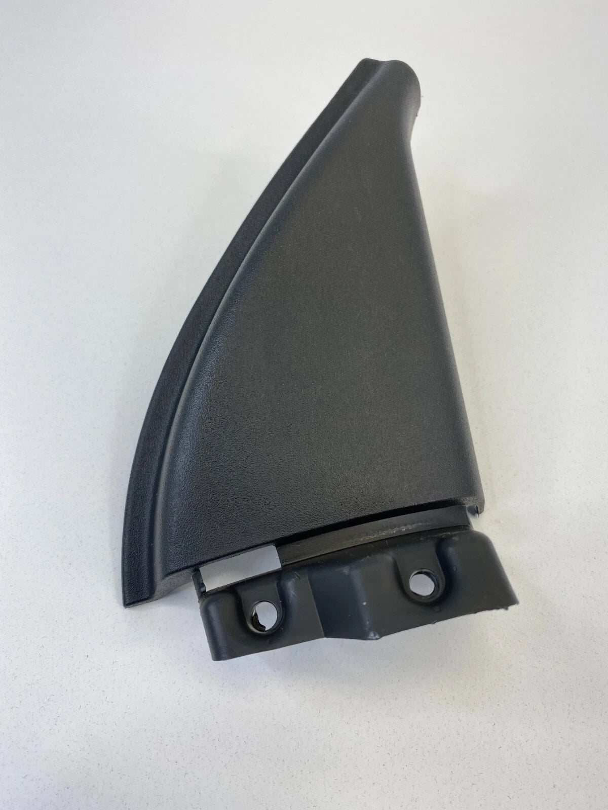 2009-2012 CHEVROLET TRAVERSE FRONT RIGHT INNER MIRROR CORNER COVER TRIM PANEL