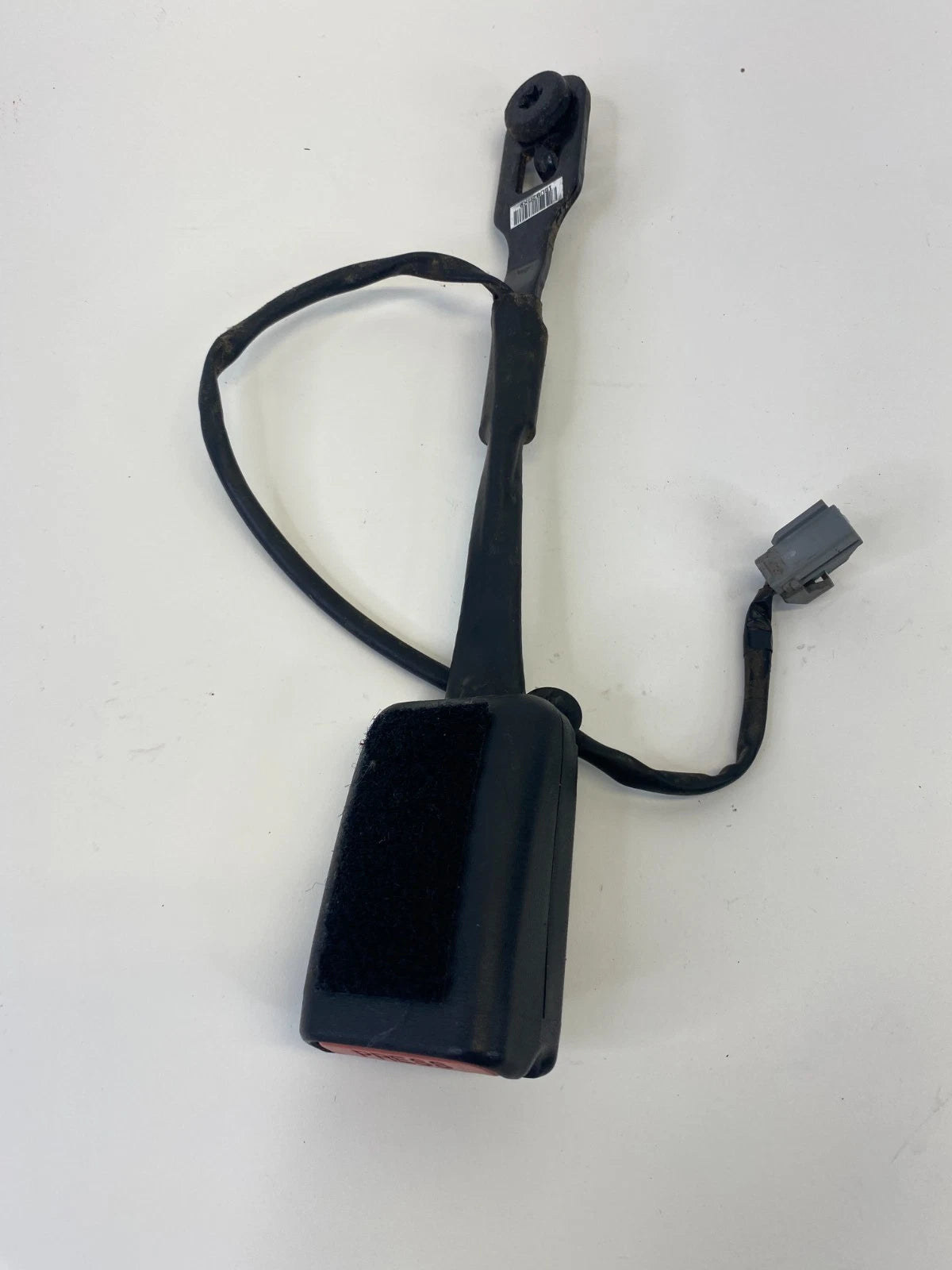 2013 13 DODGE DART FRONT LEFT DRIVER SIDE SEAT BELT BUCKLE ASSY 1SU82DX9 OEM