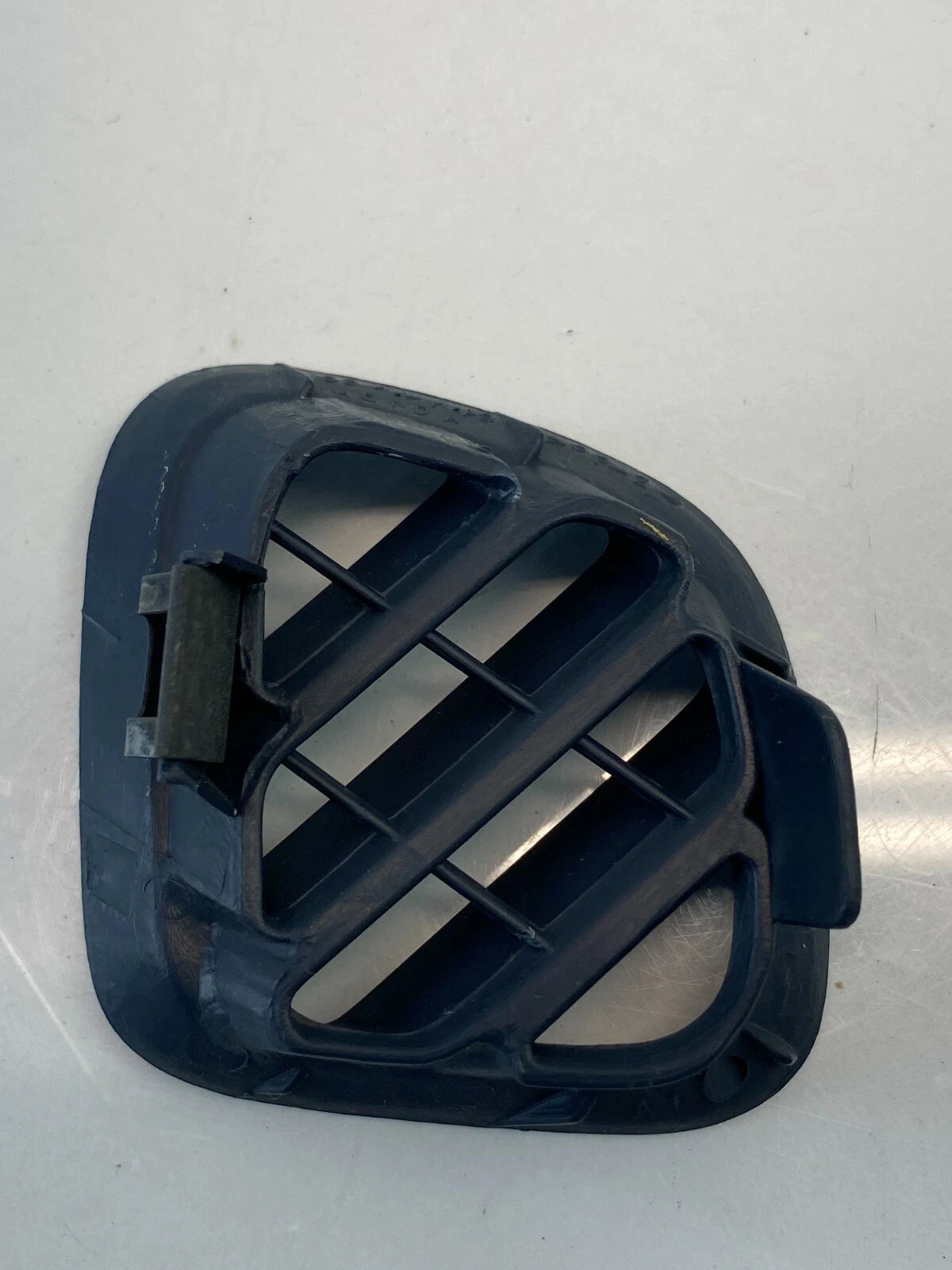 1998-2002 HONDA ACCORD SEDAN DASH PASSENGER SIDE AC AIR VENT DEFROST GRILL OEM