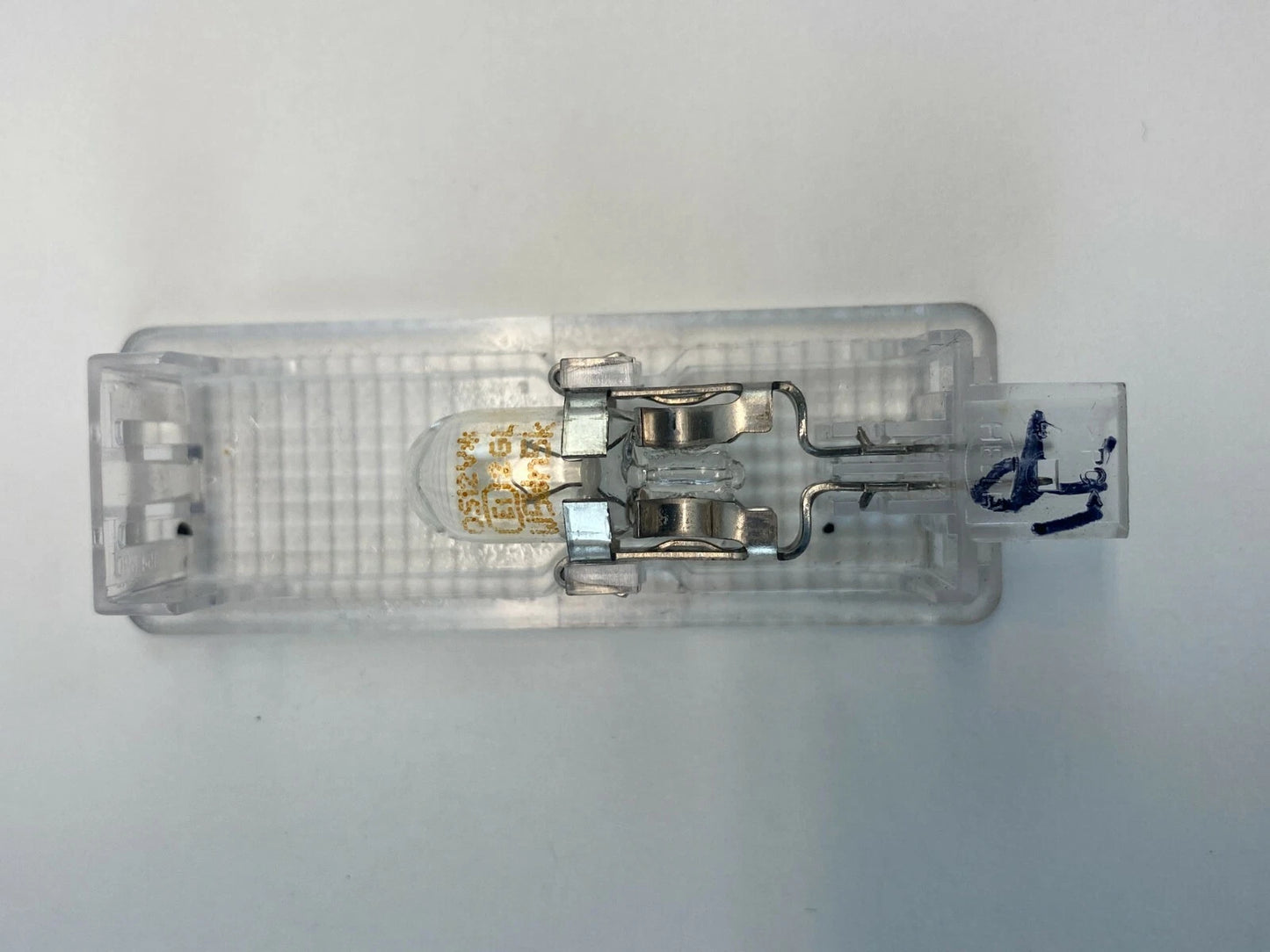 04 05 BMW 545I 04-07 525I FRONT RIGHT INTERIOR DOOR LIGHT COURTESY LAMP 6961999