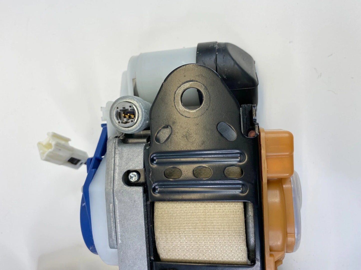 06 07 INFINITI M35 SEDAN FRONT RIGHT PASSENGER SEAT BELT RETRACTOR ASSEMBLY OEM