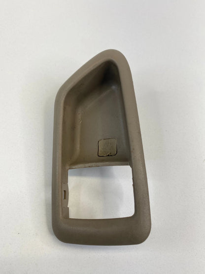 97-01 TOYOTA CAMRY FRONT RIGHT PASSENGER SIDE INNER DOOR HANDLE BEZEL TRIM OEM