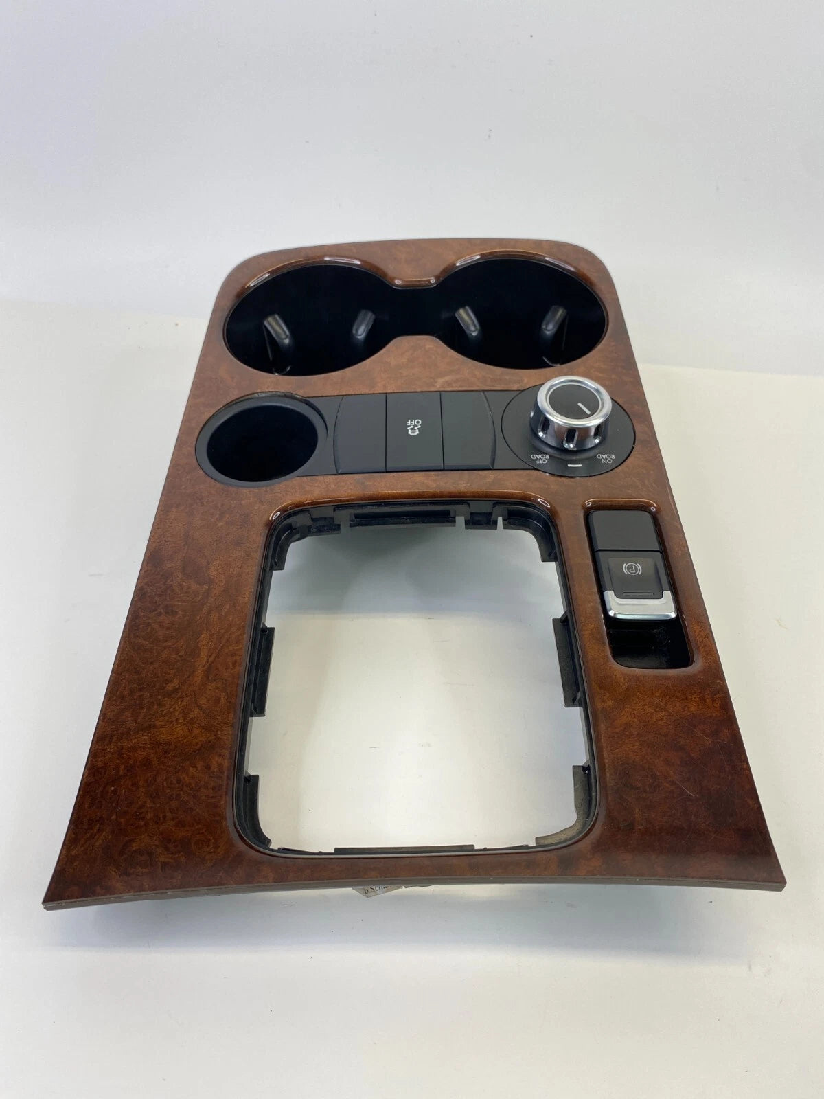 11-14 VW TOUAREG CENTER CONSOLE SHIFT PLATE TRIM W/ TRACTION SWITCH & CUP HOLDER