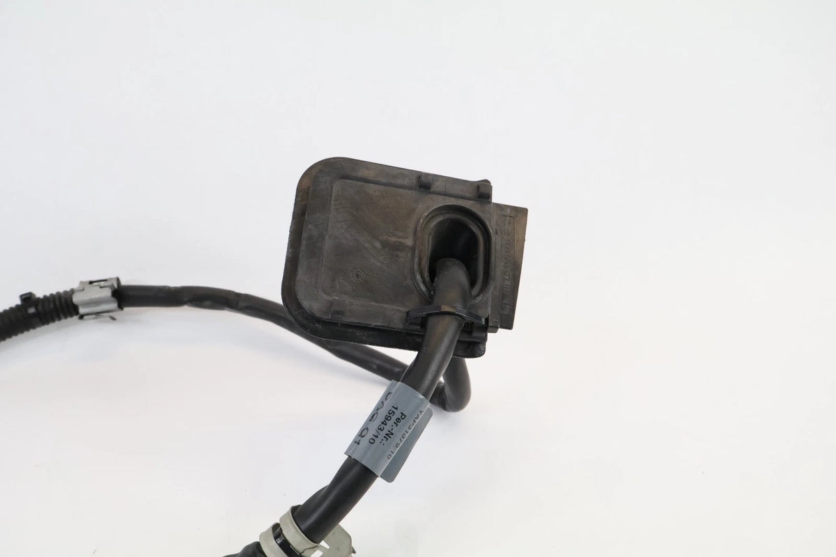 2010-2016 MERCEDES W212 E350 E550 BATTERY TO STARTER POSITIVE CABLE A2124404613