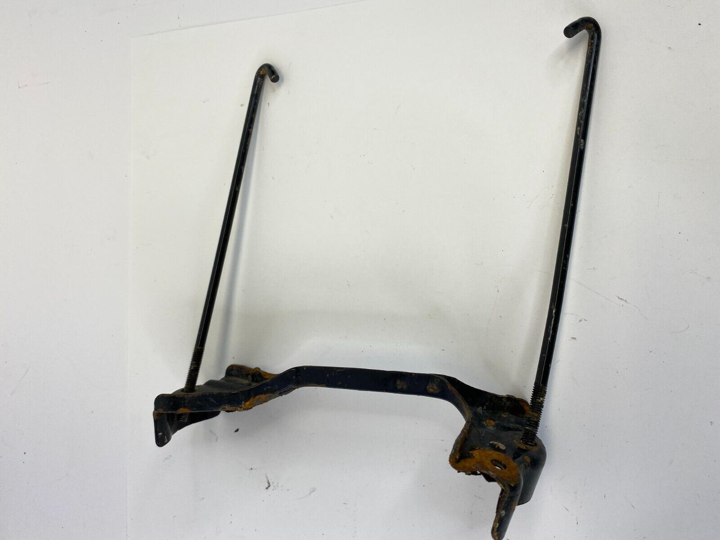 2017 2018 2019 Nissan Sentra Battery Hold Down Retainer Support Bracket OEM