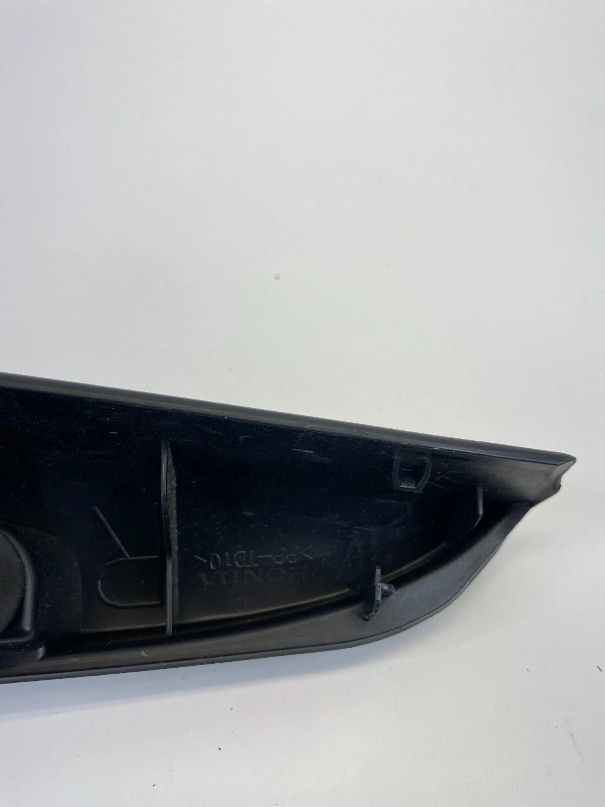 2011-2017 HONDA ODYSSEY BLIND SPOT MONITOR SWITCH MIRROR COVER OEM 76220-TK8-A1