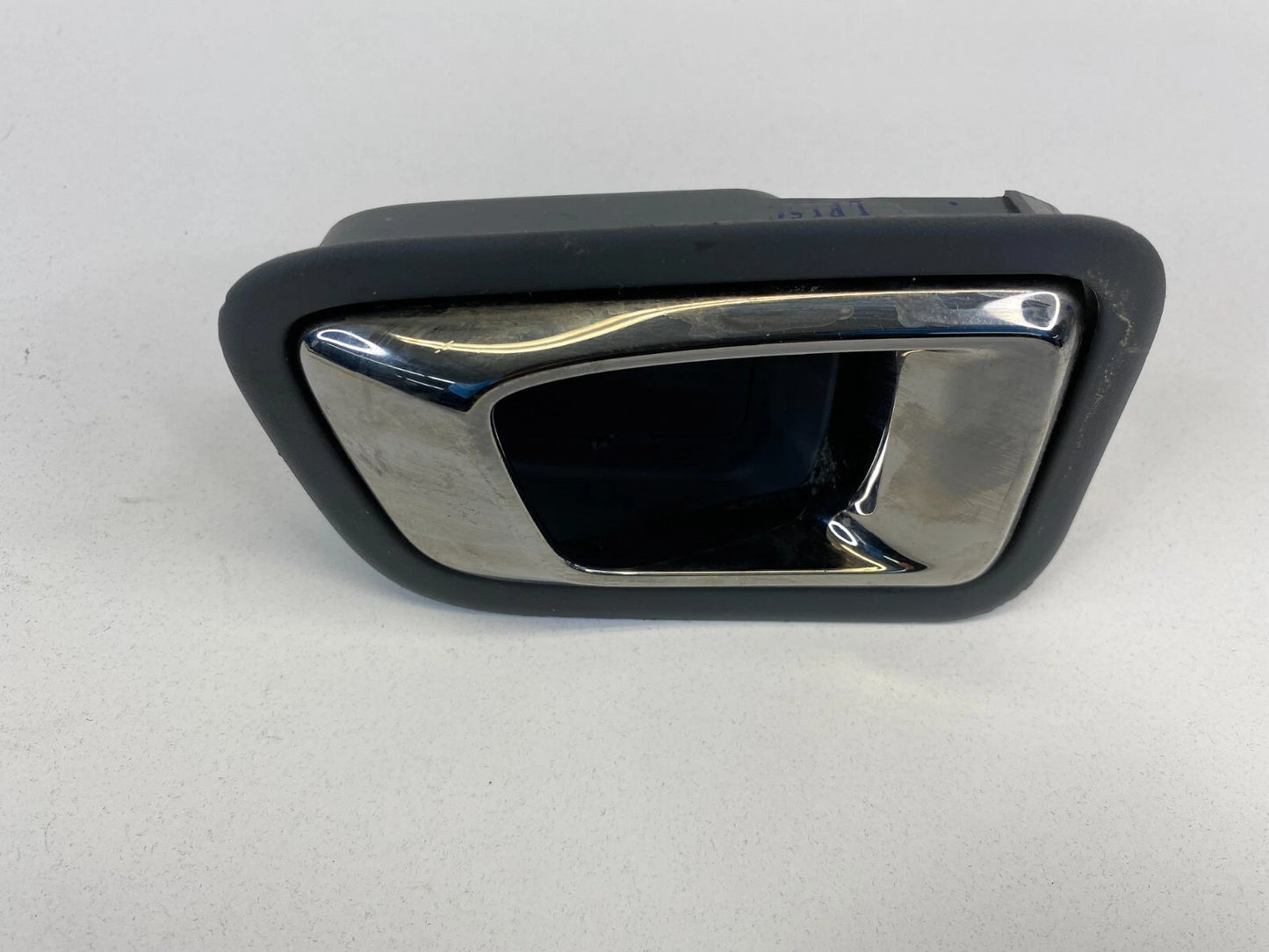 2003-2008 HONDA PILOT REAR LEFT INTERIOR DOOR HANDLE CHROME BEZEL OEM FACTORY