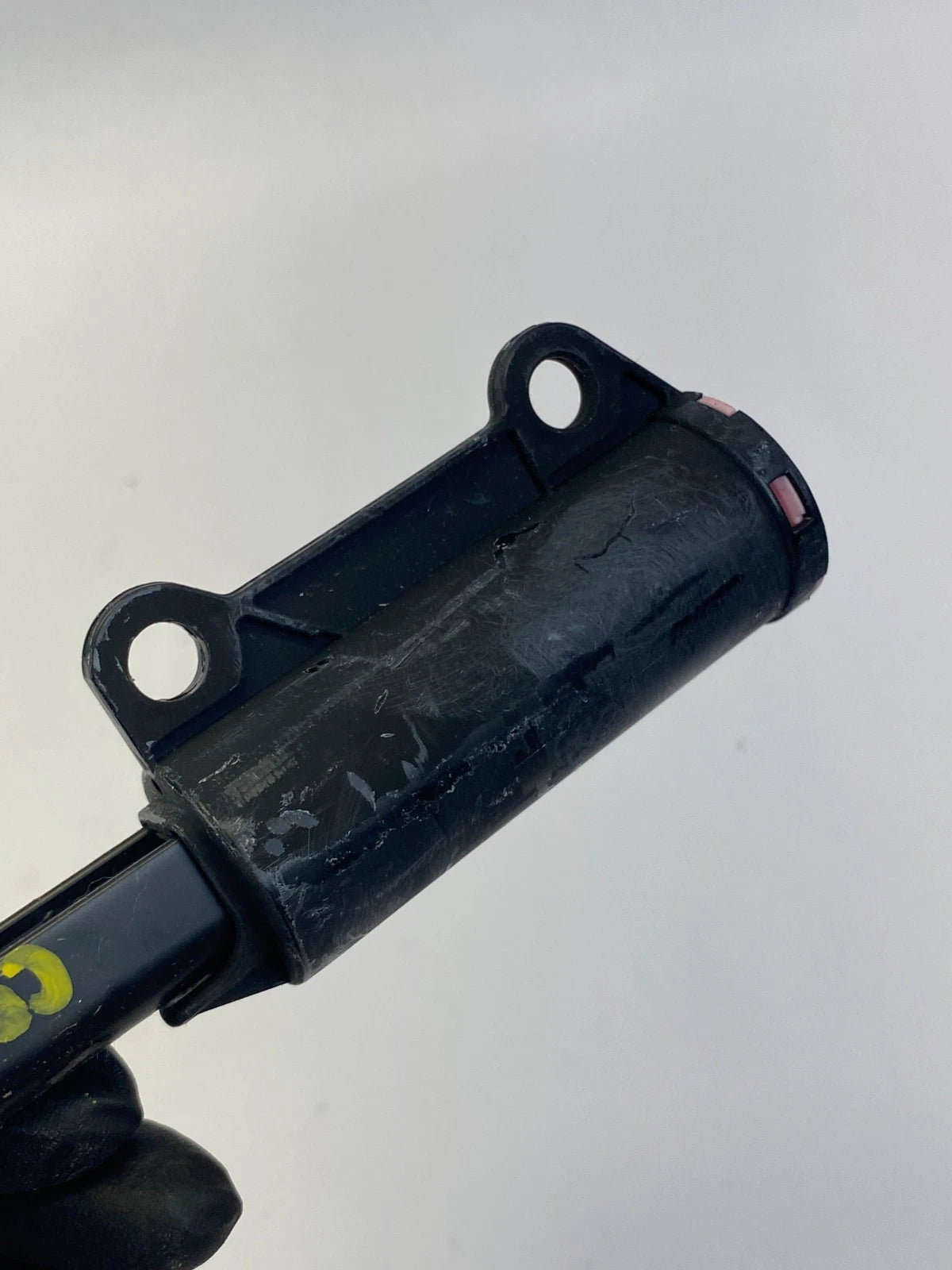 2011-2024 MITSUBISHI OUTLANDER SPORT PHEV GLOVE BOX DAMPER SHOCK STOPPER OEM