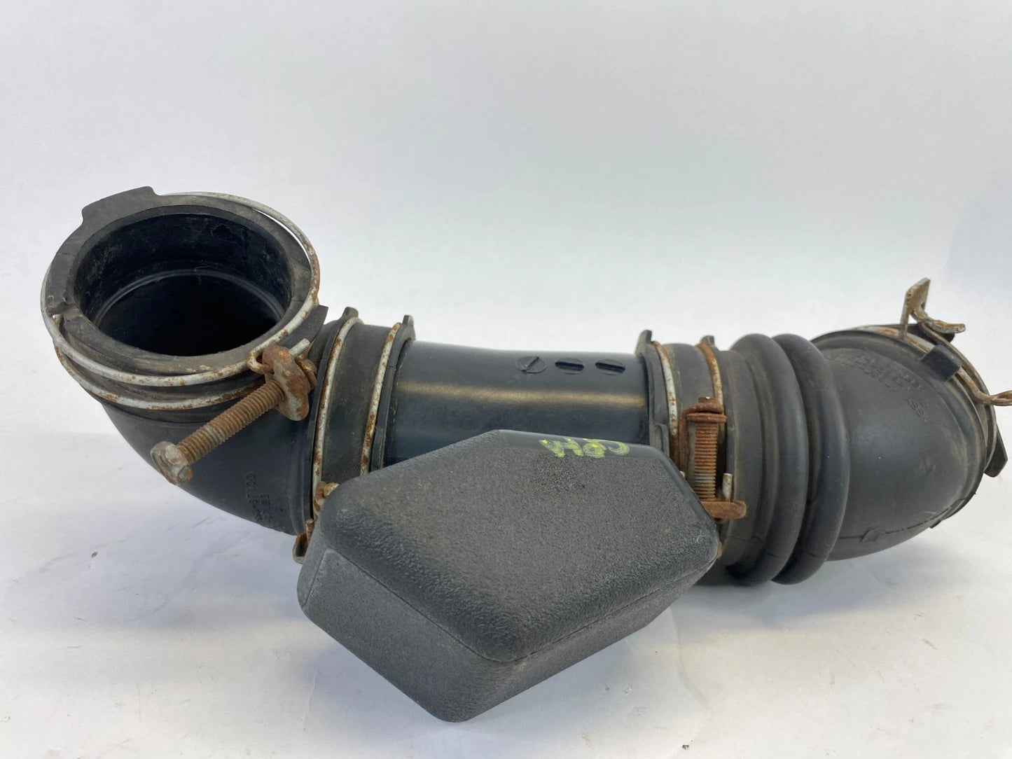 2010-2015 TOYOTA PRIUS 1.8L L4 AIR INTAKE TUBE HOSE OEM FACTORY 17880-37100 OEM