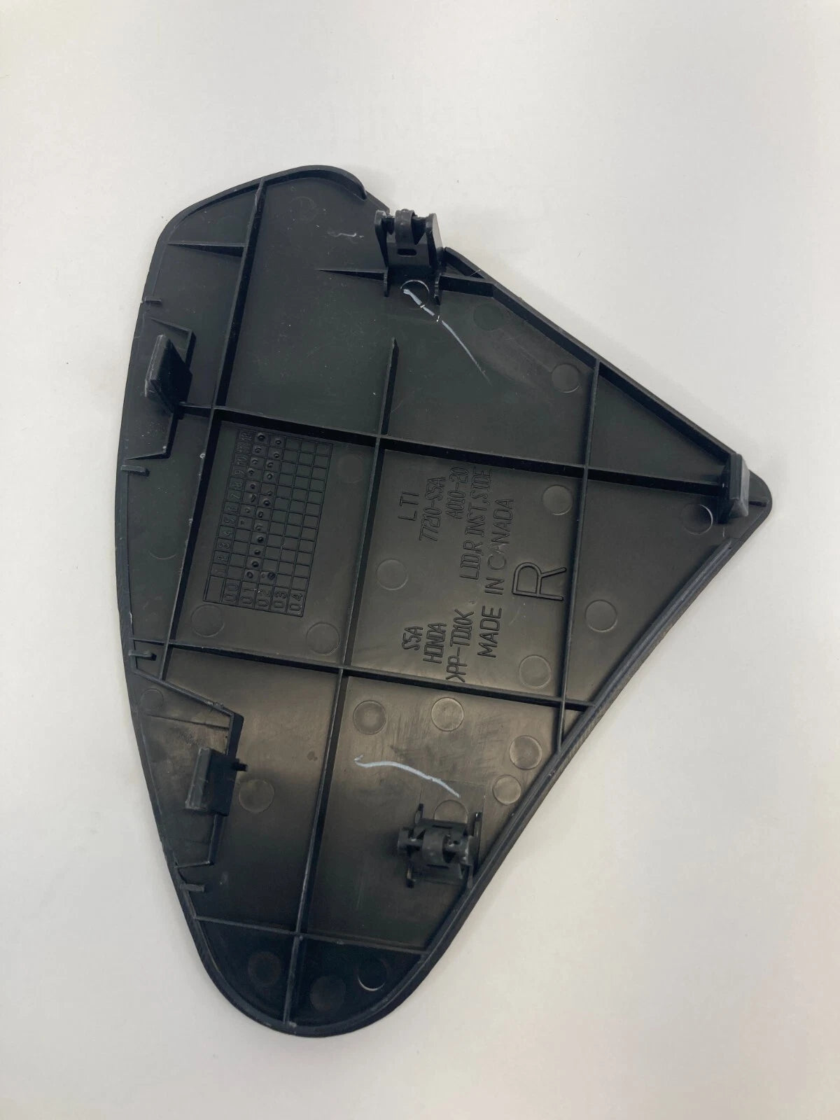 2001-2005 HONDA CIVIC DASH RIGHT PASSENGER SIDE END COVER TRIM BEZEL 77210S5A