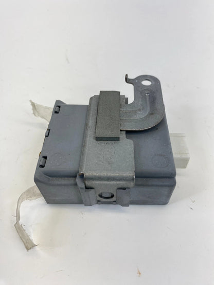 2005 05 Pontiac Vibe Keyless Entry Door Control Module Receiver OEM