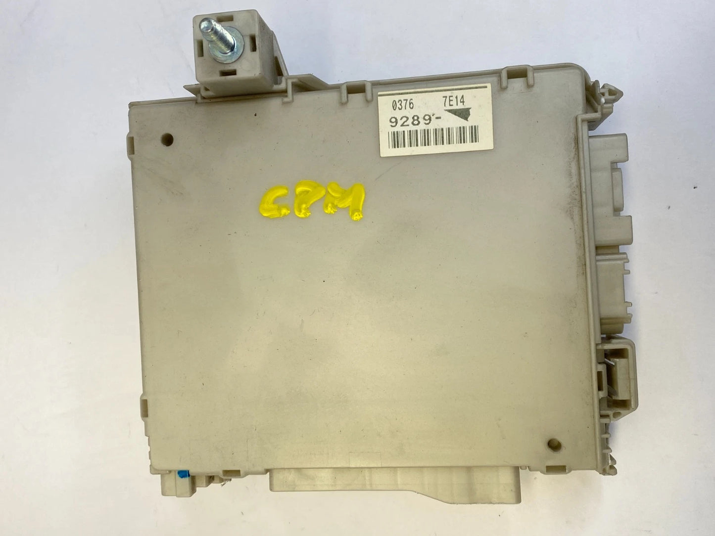 2007-2011 LEXUS GS350 GS450H FUSE JUNCTION BLOCK ASSEMBLY 82670-30230 OEM