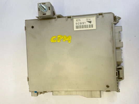 2007-2011 LEXUS GS350 GS450H FUSE JUNCTION BLOCK ASSEMBLY 82670-30230 OEM