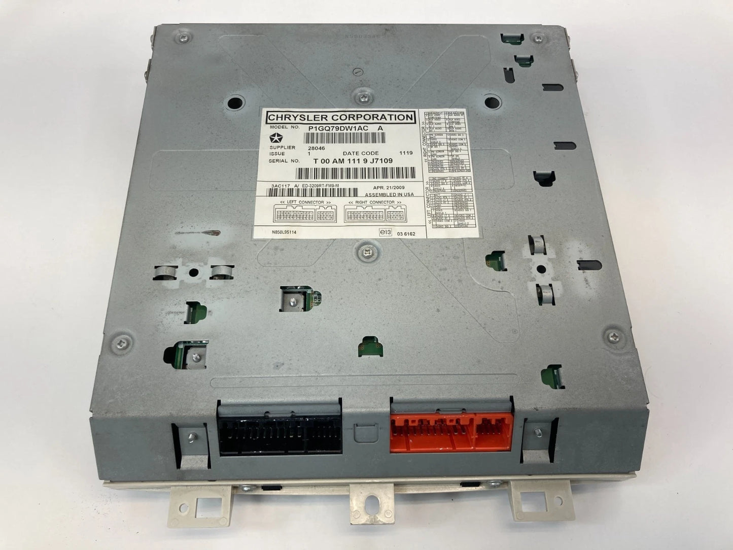 09 10 DODGE GRAND CARAVAN REAR OVERHEAD DV SYSTEM MONITOR DISPLAY 1GQ79DW1AC OEM