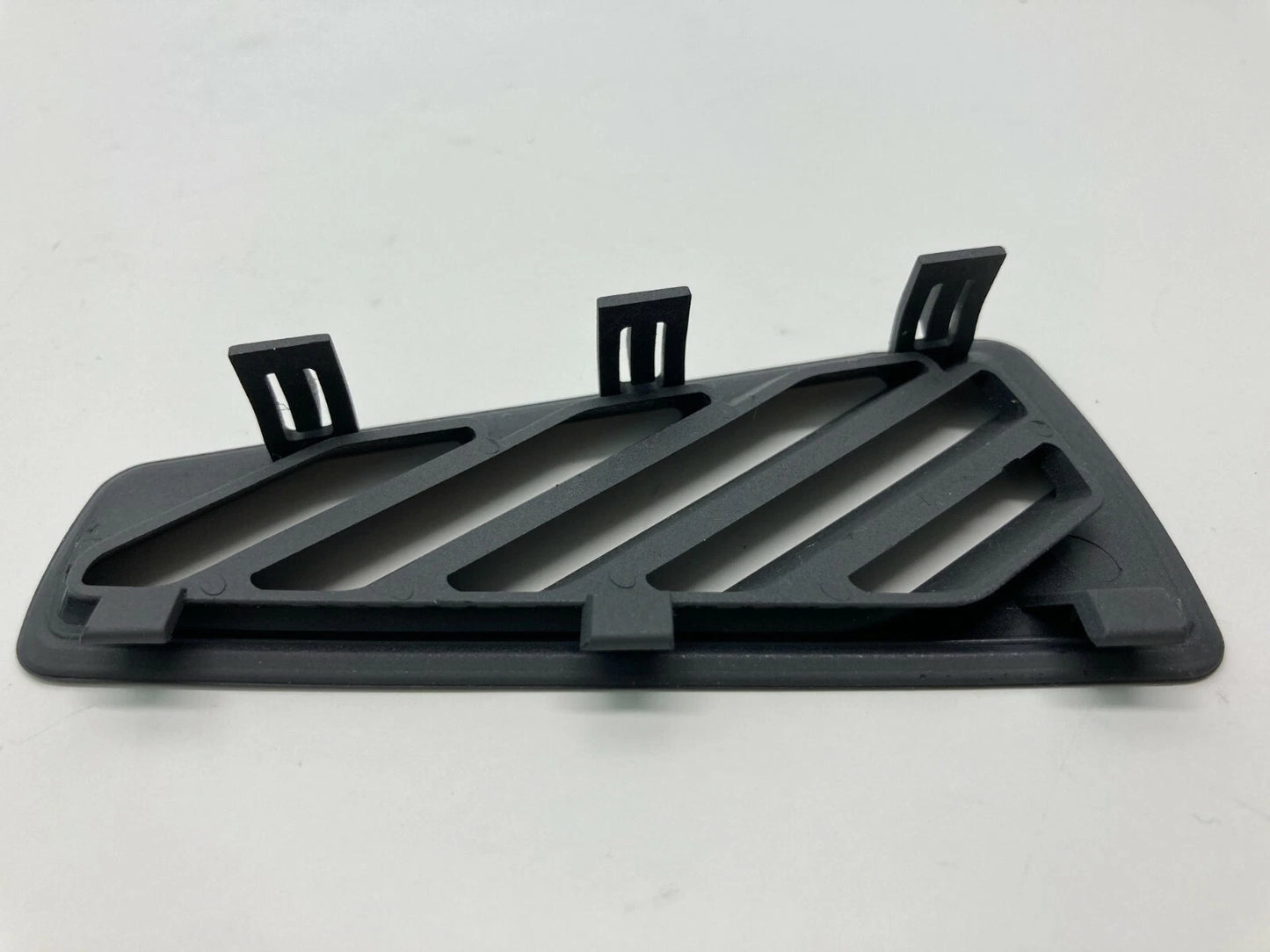 2002-2005 BMW 745I 745LI LEFT DRIVER SIDE UPPER DASH A/C AIR VENT DEFROST GRILLE