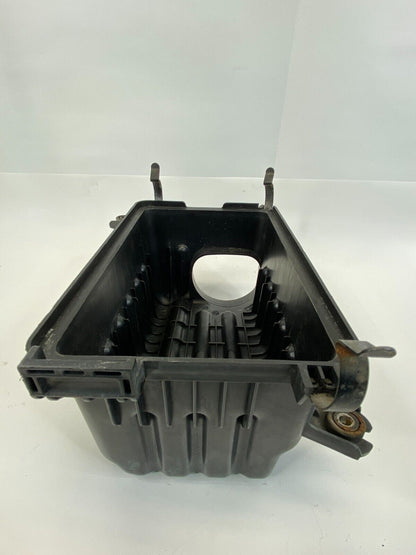 2007-2009 Hyundai Santa Fe 3.3L V6 Air Intake Cleaner Box Housing Lower Cover