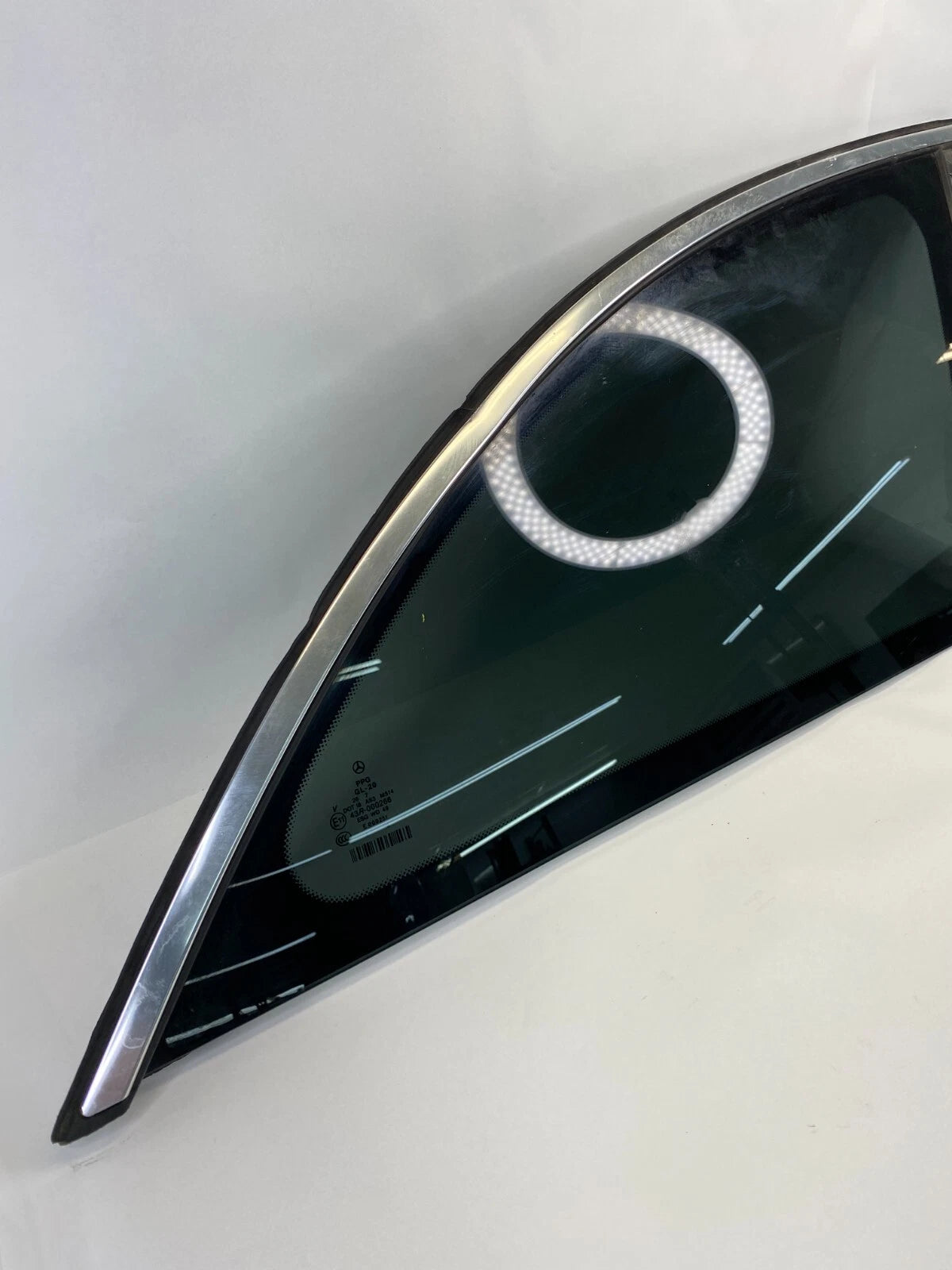 2006-2012 MERCEDES-BENZ R350 REAR RIGHT SIDE DOOR QUARTER VENT WINDOW GLASS OEM