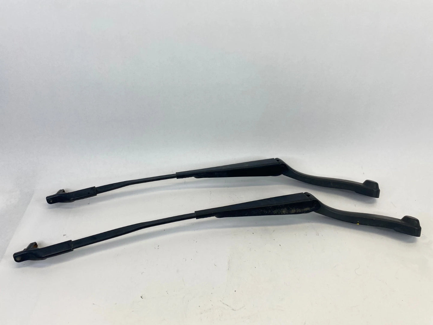 2010-2015 MERCEDES-BENZ GLK350 FRONT LEFT AND RIGHT WINDSHIELD WIPER ARM OEM