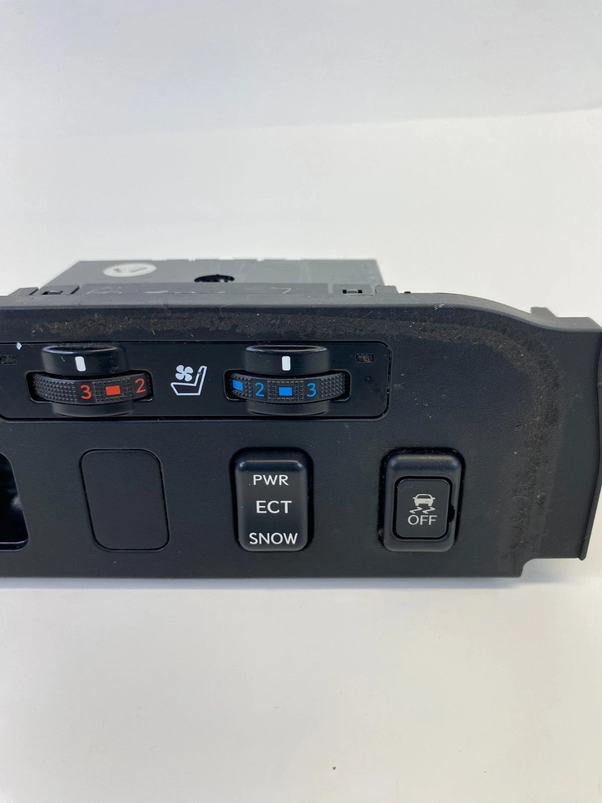 08 09 10 11 LEXUS GS350 CENTER CONSOLE HEATED SEAT & TRACTION SWITCH OEM