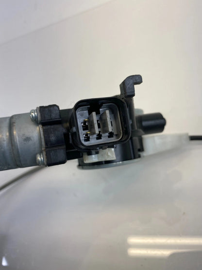 2008-2014 SUBARU IMPREZA FRONT RIGHT SIDE DOOR WINDOW REGULATOR W/ MOTOR OEM