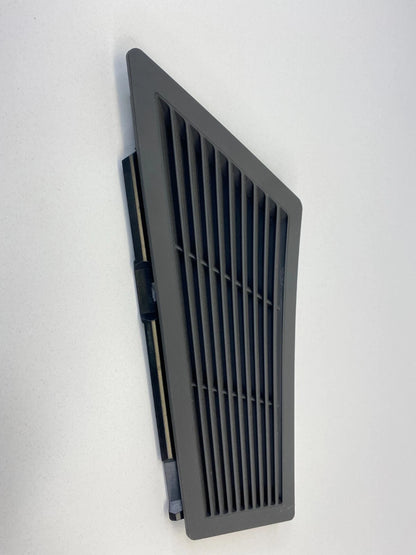 2004-2010 BMW X3 REAR TRUNK INNER INTERIOR BOOT VENT GRILLE TRIM BEZEL 3-411-753