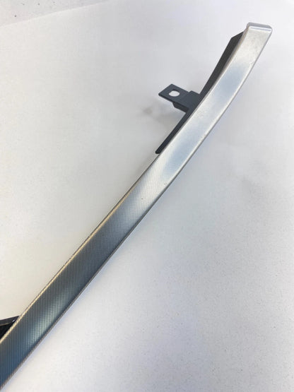 2004-2006 ACURA TL FRONT RIGHT PASSENGER DOOR PANEL TRIM MOLDING 83500-SEPA-A01