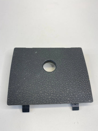2012-2019 VOLKSWAGEN PASSAT REAR CENTER CONBSOLE TRIMN BRACKET COVER 561863080