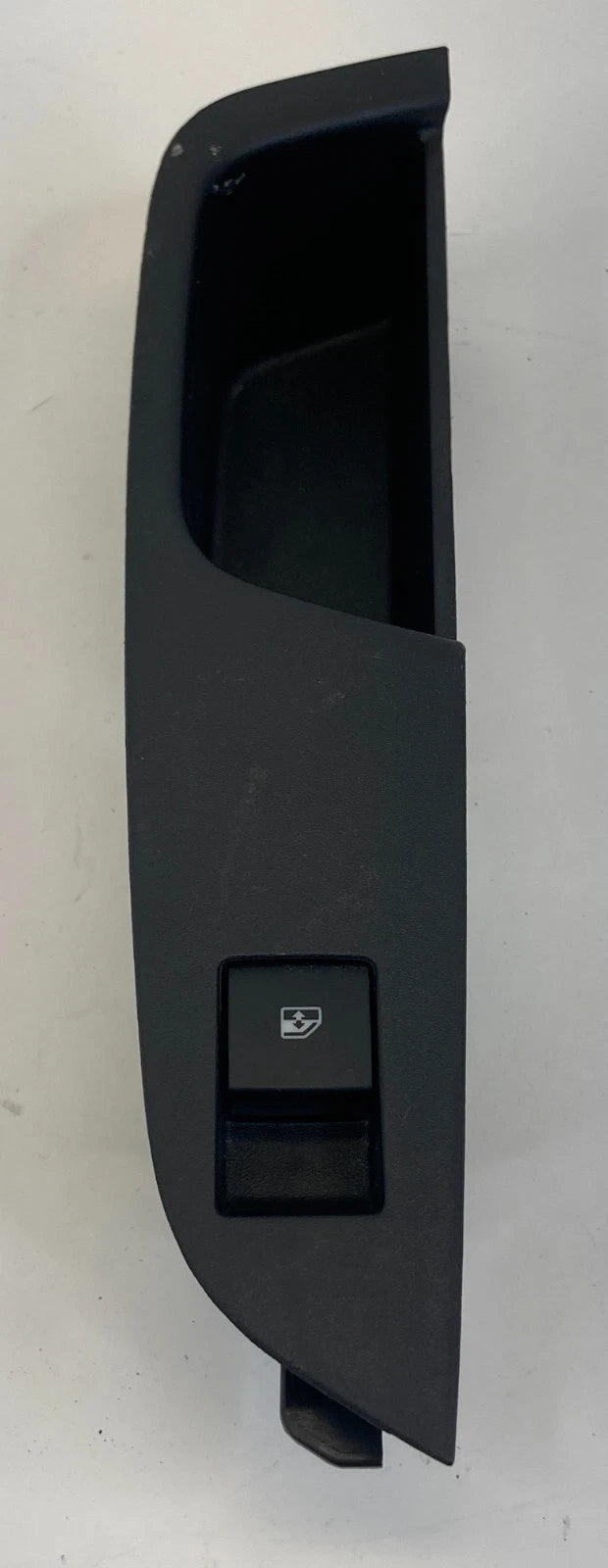 2010-2017 GMC TERRAIN REAR LEFT DRIVER SIDE WINDOW SWITCH BEZEL ASSEMBLY OEM